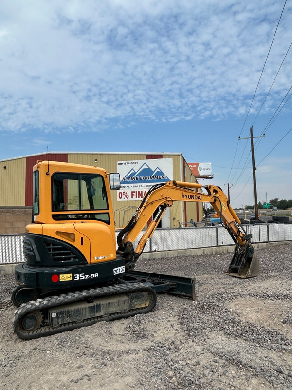 Hyundai 8k-9k lb mini excavator INDAI A35z-9A Robex, a compact commercial vehicle for trenching