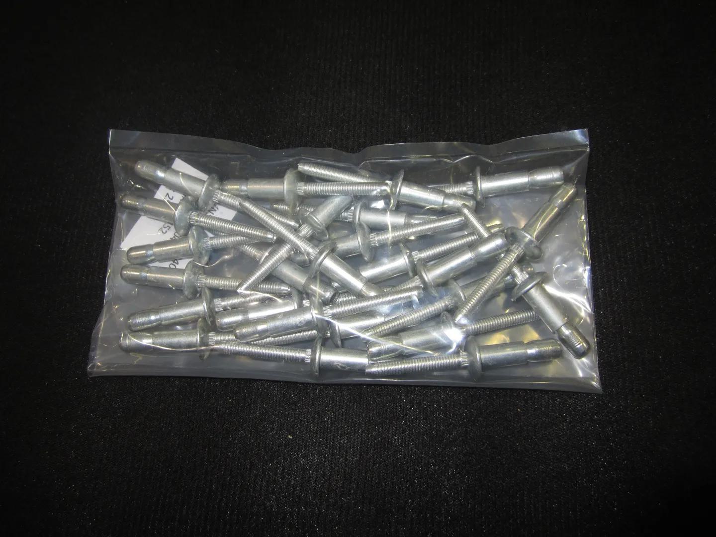 2080040-025 | FASTENER, BLIND-QTY=25