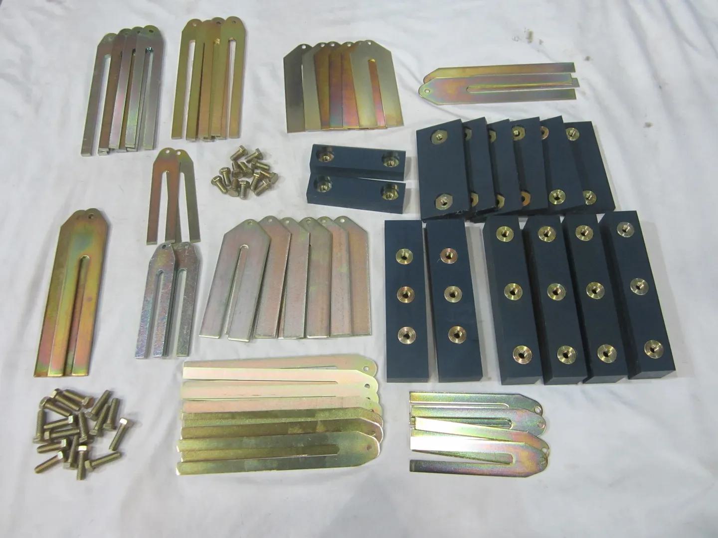 2900881 | KIT, 40H WEAR PAD & HARDWARE