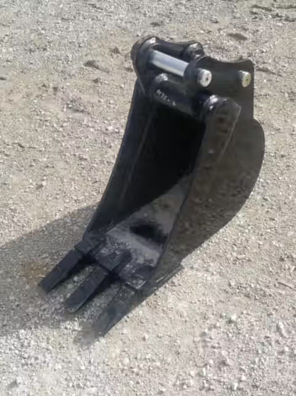 12" Excavator Digging Bucket