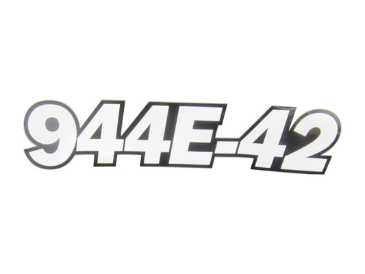 1706105 | DECAL, 944E-42 MODEL NUMBER