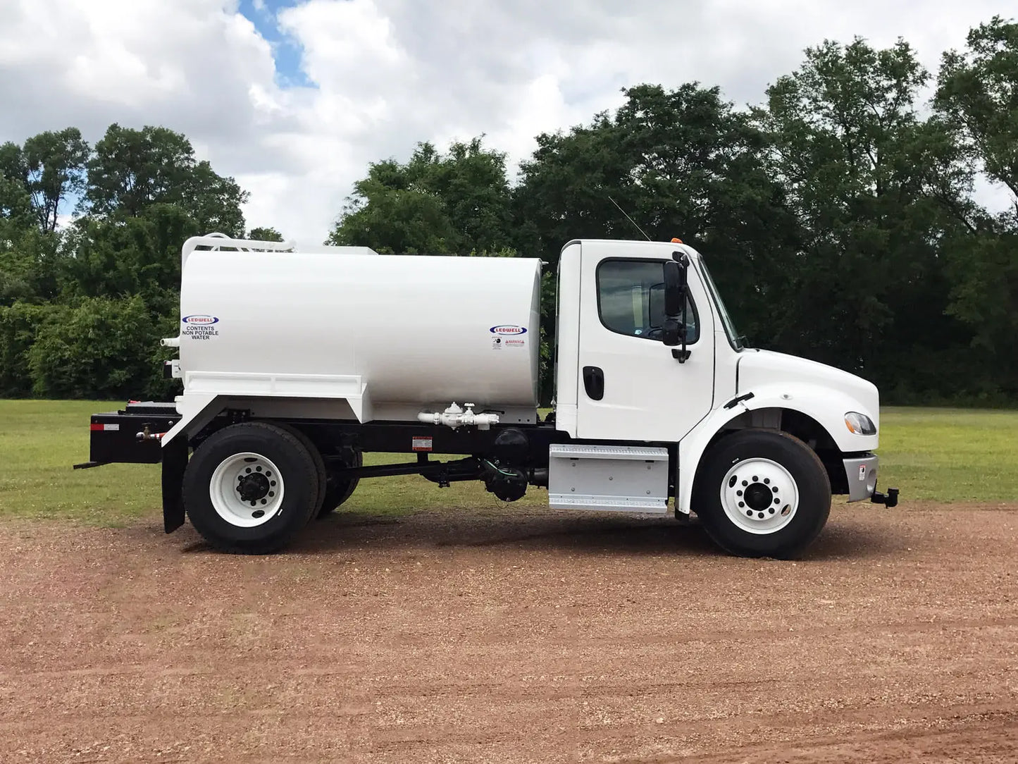 2000-Gallon Water Truck