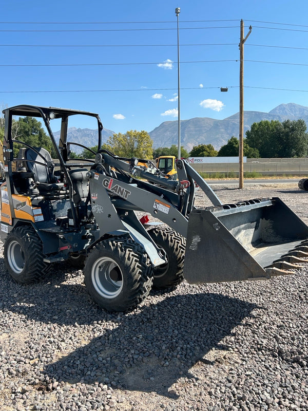 GIANT G2200 Compact Wheel Loader rental with 3,500 lb lifting capacity.