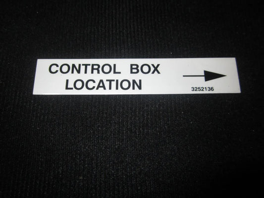 3252136 | NAMEPLATE, CONT. BOX LOCATION