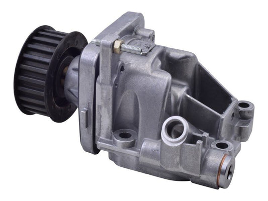 7020495 | PUMP, OIL