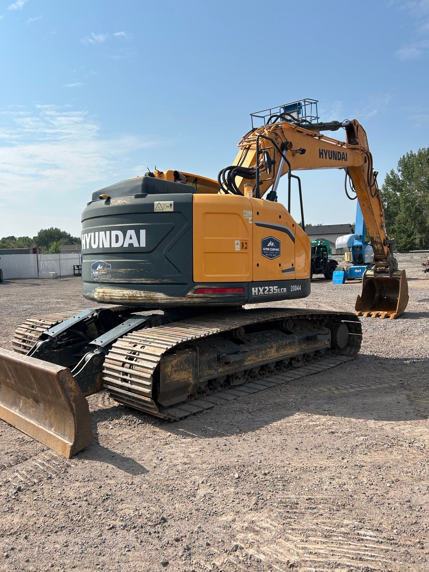 HYUNDAI HX235 LCR