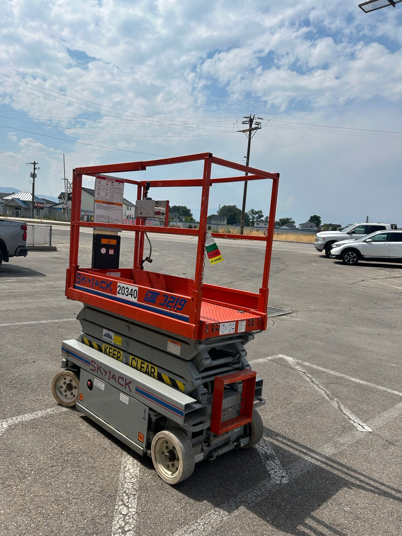 SKYJACK 3219 III