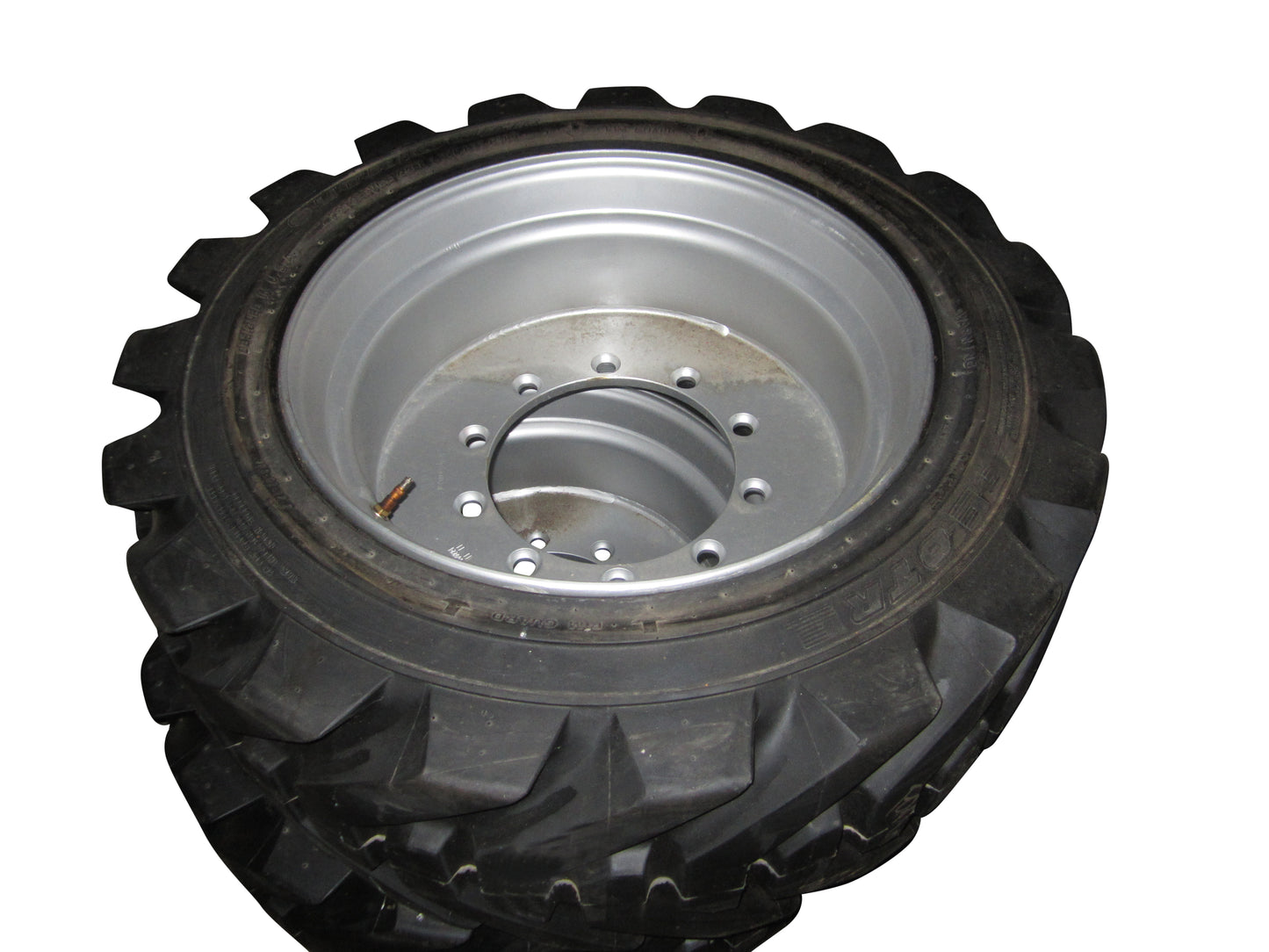 271086 | 15-625 FF TIRE,WHEEL (RH)